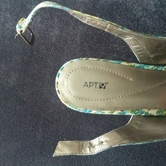Peep-Toe Spring Print Cork Wedge Slingback Sandals - Picture 11 of 14